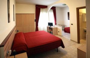Camera-1-hotel-serena-rieti