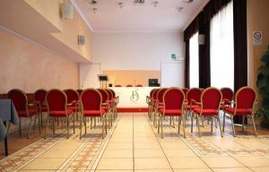sala-conferenze-hotel-serena-rieti