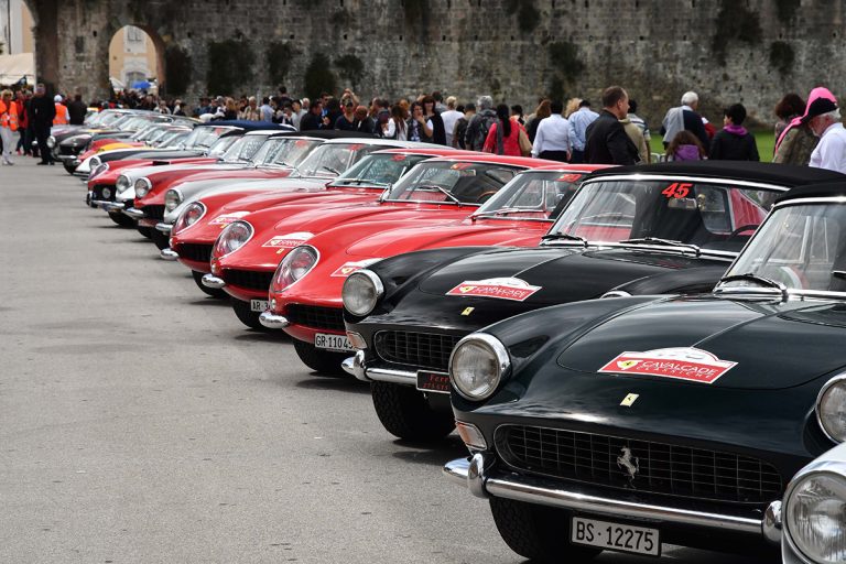 ferrari-cavalcade-classica