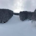 montagna-innevata-piste-battute