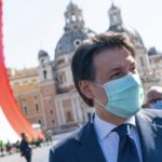 giuseppe-conte-2-giugno-festa-della-repubblica-frecce-tricolori